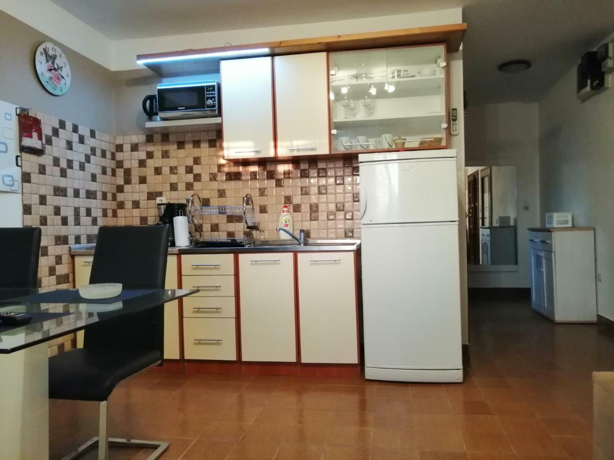 Apartmani Petra 沃希 外观 照片